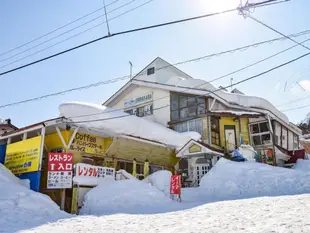 運動廣場白樺旅館Sports Plaza Shirakaba