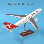 1:130 Fly Kangaroo Qantas A330 Plane Model / LED Light & Wheel Aircraft Model