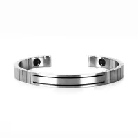在飛比找Yahoo!奇摩拍賣優惠-簡約時尚 美國製造 Q-Link SRT-3白鋼手環【男款】