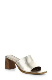 Bos. & Co. Bryn Slide Sandal