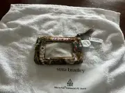 Ladies/teens Zip/ ID Case Vera Bradley New Quilted Floral Nice!