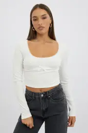 White Top Short Sleeve Scoop Neck Long Sleeve - Size 6XXS, Women's Top
