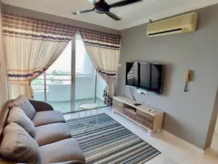 牛汝莪的3臥室公寓 - 90平方公尺/2間專用衛浴Comfy 3 Bedrooms w/ Balcony 5 min to USM&Queensbay