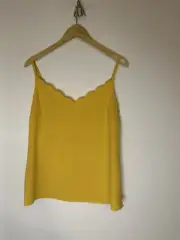 Ladies Ted Baker Size 2 UK 10 Yellow Scalloped Hem Cami Vest Top New With Tags