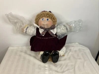 Cabbage Patch Porcelain Doll Cabbage Patch Girl Della Frances # 4887 NEW