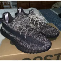 在飛比找蝦皮購物優惠-adidas Yeezy Boost 350 V2 Blac