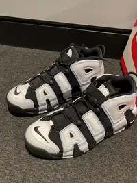 在飛比找Yahoo!奇摩拍賣優惠-Nike Air More Uptempo皮蓬大Air 黑白