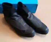 Shimano SH-MW501 Fall Winter Spring Cycling Shoes EU 43 US 8.9 2 Bolt SPD