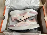 Nike React Escape Run Sail Pink Glaze W 8