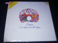 在飛比找Yahoo!奇摩拍賣優惠-+視聽教室【QUEEN  A  NIGHT  AT  THE