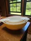 Four Vintage Pyrex Butterfly Gold Cinderella Nesting Mixing Bowls