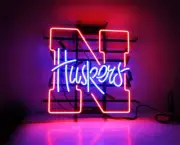 University of Nebraska Logo Real Neon Light Sign Workshop Decor Lamp 19"x19"