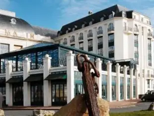 SOWELL HOTELS Le Beach