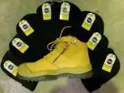 Mongrel 461050 Wheat Workboots Steel Toe Most comfy AUS Made PLUS 8 beanies FREE
