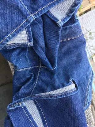 W27 中腰 Levis 牛仔褲 二手Levi's 立體剪裁褲 3D褲 二手 丹寧牛仔褲 夏日必備 七分褲 顯瘦 絶版品