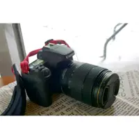 在飛比找蝦皮購物優惠-（已售出）Canon佳能 EOS 77D 單眼相機二手九成新