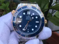 在飛比找Yahoo!奇摩拍賣優惠-OMEGA 歐米茄 半金藍海馬 Seamaster 300 