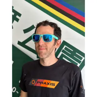 【速度公園】義大利 Bianchi 太陽眼鏡 運動眼鏡 防風 抗UV 自行車 單速車 公路車 復古風 C9350165