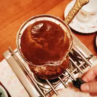 在飛比找ETMall東森購物網優惠-土耳其原產純手工加厚銅咖啡壺 熱奶煮茶多用煮壺 歐式可加熱任