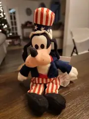 Vintage 90's Disney Store Uncle Sam Goofy 8" Mini Bean Bag Plush America Patriot
