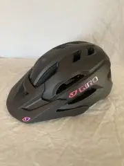 Giro Fixture MIPS Cycling Helmet Women’s Universal Fit Matte Black New with Box
