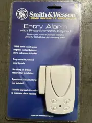 SMITH and WESSON 050104 HOME ENTRY ALARM WITH PROGRAMMABLE KEYPAD SEALED