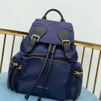 在飛比找Yahoo!奇摩拍賣優惠-Burberry Medium 中型後背包 The Ruck