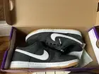 Nike SB Dunk Low Pro Women size 8 / Men size 6.5