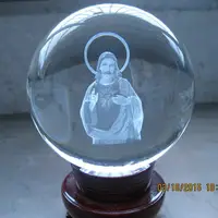 在飛比找樂天市場購物網優惠-3D內雕水晶球擺件基督教耶酥創意禮品辦公居家裝飾品復活節禮物