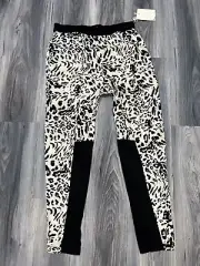 Rusty women’s roaring rayon pants small NWT C121