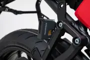 SW-Motech Brake fluid reservoir guard - Black. Yamaha Tracer 9 / GT (20-) / GT+ (22-).