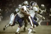 Running back Larry Csonka New York Giants carries the ball v the - 1976 Photo 2