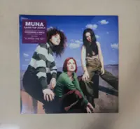 在飛比找Yahoo!奇摩拍賣優惠-現貨 MUNA Saves the World graffi