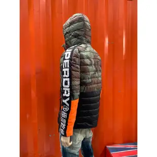 Superdry 極度乾燥 極輕 寒流保暖 迷彩外套 重羽絨外套 連帽外套 帽子可拆 保暖外套 防風外套