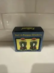 Fallout Mini Nuke Salt & Pepper Shakers Set - Loot Crate EXCLUSIVE NEW