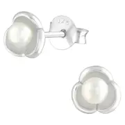 Sterling Silver Pearl Ear Studs