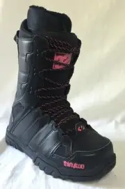 Thirty Two Women's Exit Snowboard Boots Black Pink Size US 6 NEW