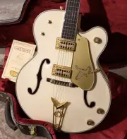 Gretsch Custom Shop G6136-59 White Falcon Relic Masterbuilt by Chad Henrichsen 1
