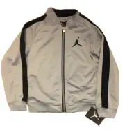 NWT Nike Air Jordan Jumpman Boys Track Long Sleeve Zip Wolf Grey Jacket, Size 6
