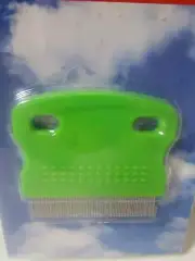 Dog puppy cat kitten rabbit guinea pig metal flea comb with green grip handle