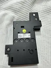 Lamborghini Urus DISTRIBUTION FUSE BOX 4M0937517K