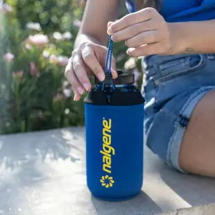 美國《Nalgene》32oz Neoprene Sleeve 套筒式水壺套 (寬口水壺1000cc 適用)