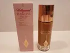 Charlotte Tilbury~Hollywood Flawless Filter For A Superstar Youth Glow~5.5 Tan
