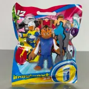 Imaginext Blind Bag Series 12 WOMAN BACKPACKER figure Sealed Pack