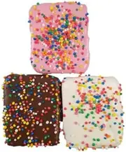 Huds and Toke Fairy Bread Dog Treats Box of 40, Decorated with Yoghurt and Carob Coating, 5.5 cm, Natural Ingredients