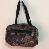 在飛比找蝦皮購物優惠-「二手包」LESportsAC 小手提包 H