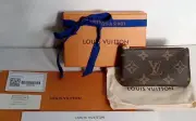 NIB Made France LOUIS VUITTON Key Pouch LV Logo Monogram Cles Coin M62650 RARE