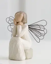 Willow Tree Figurine Angel of Caring By Susan Lordi 26079