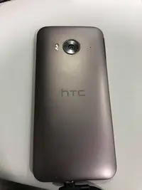 在飛比找Yahoo!奇摩拍賣優惠-**最殺小舖**中古HTC One ME dualsim 3