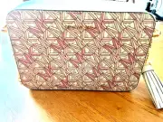 Michael Kors Women's Jet Set Item Lg Crossbody (BEIGE & pink)
